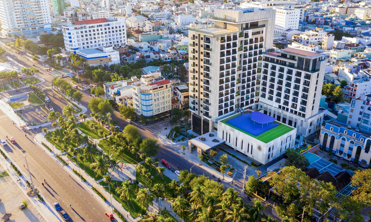 Khách sạn 4 sao
