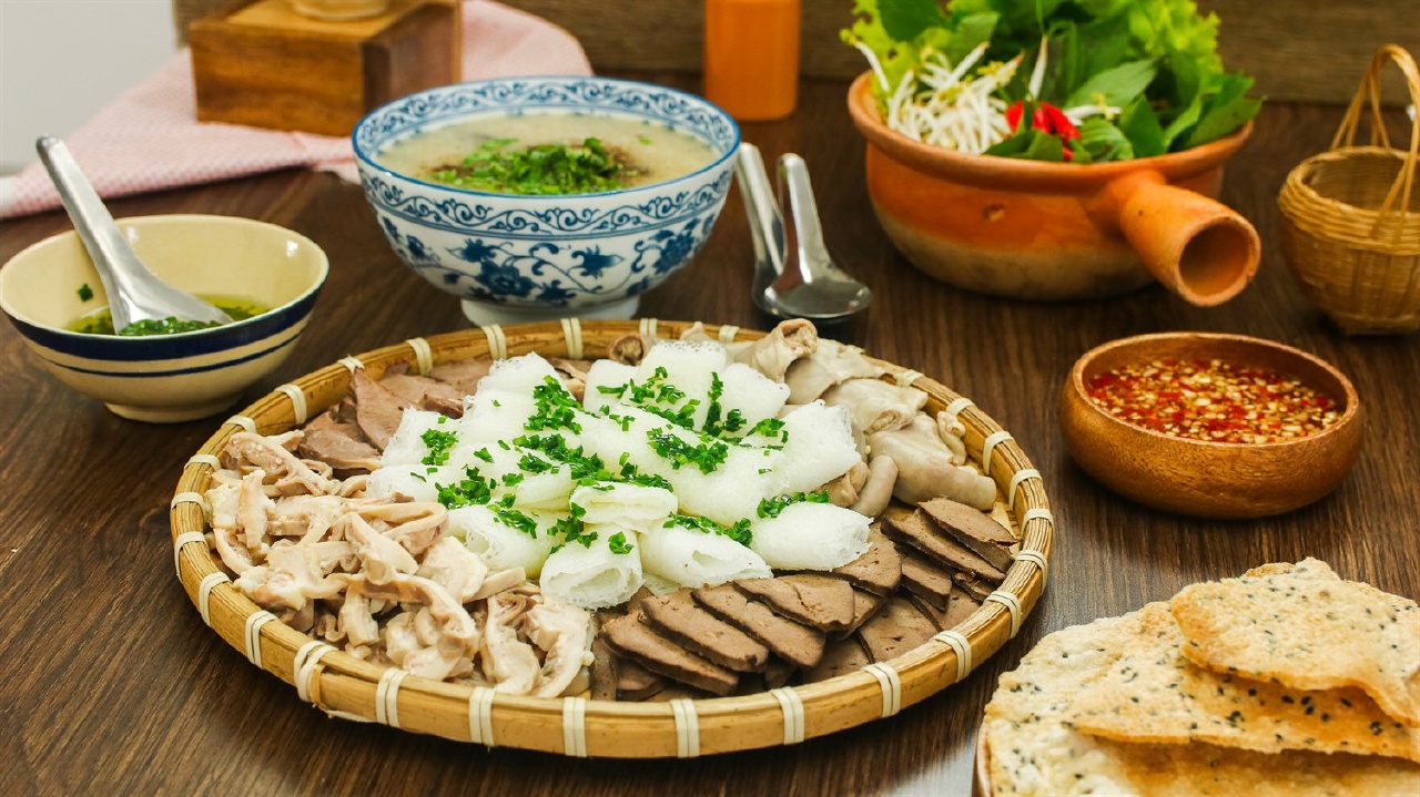 banh-hoi-chao-long-mon-ngon-quy-nhon-dulichquynhon